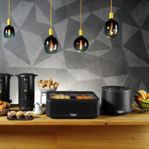 Sopera UNIQ Negra - 8 L HENDI: la herramienta de alta gama para mantener sus sopas calientes de manera profesional.